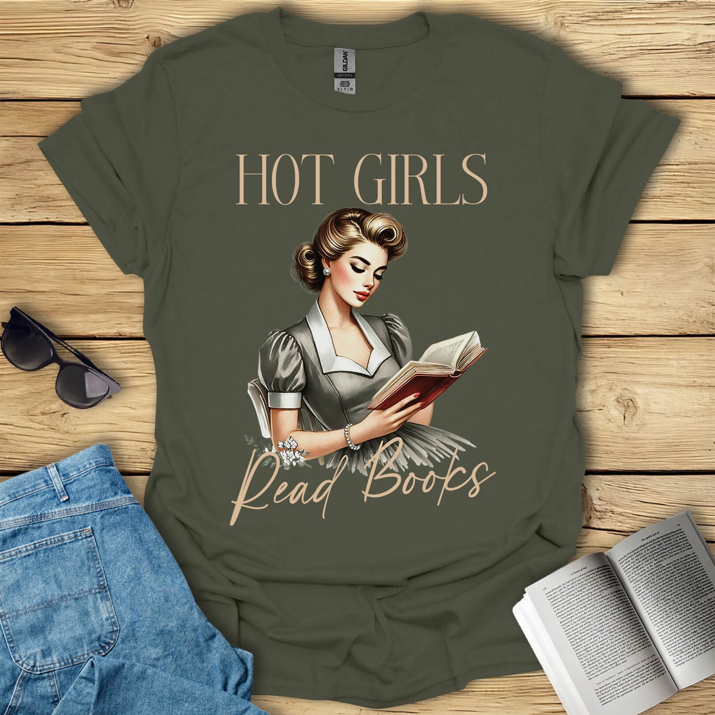 Hot Girls Read Books T-Shirt