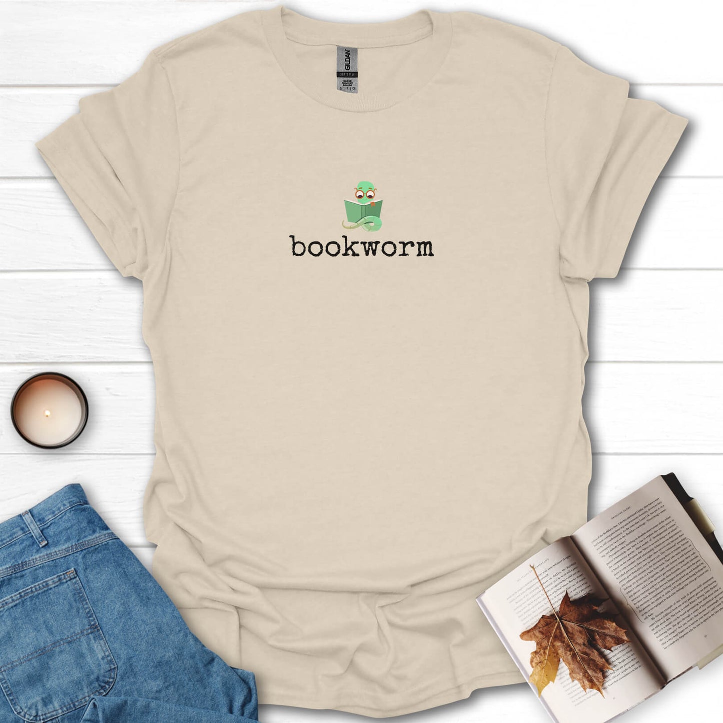 Reading Worm Minimalistic Bookworm T-Shirt