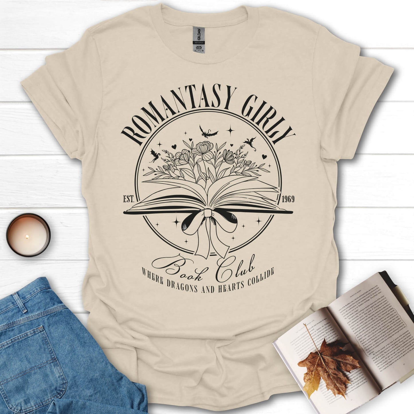 Romantasy Girly Book Club T-Shirt