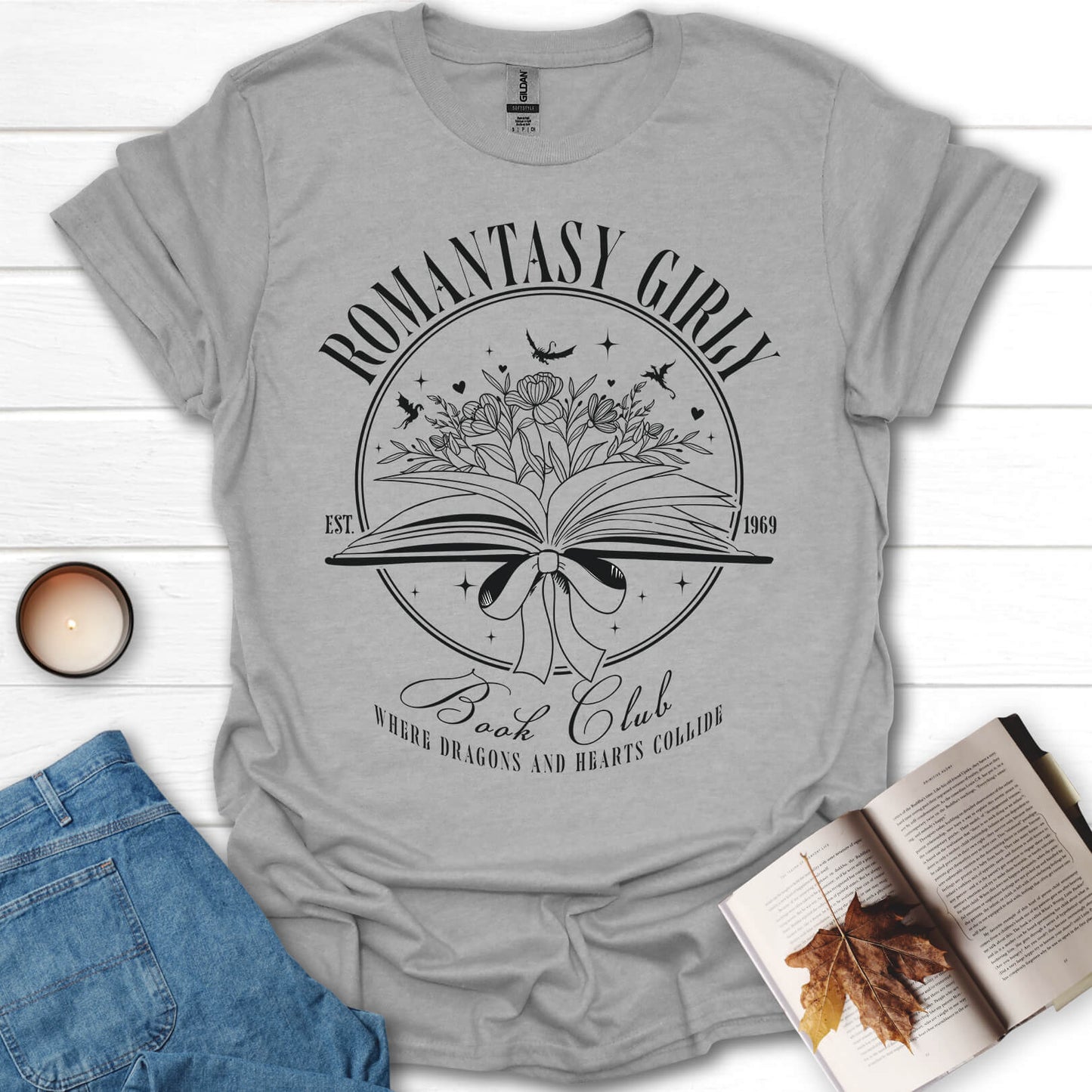 Romantasy Girly Book Club T-Shirt